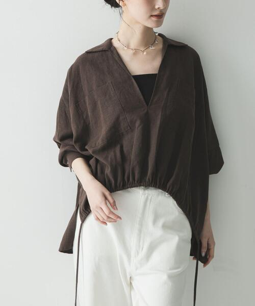 URBAN RESEARCH（アーバンリサーチ）の「ラミーレーヨンギャザーヘムシャツ（シャツ/ブラウス・レディース・レッド系その他/ブラウン/オフホワイト・FREE）」の17枚目の写真