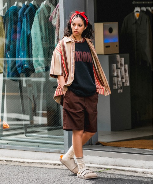 UNION（UNION TOKYO）（ユニオン）の「UNION TOKYO BIG LOGO RINGER TEE ユニオントーキョー Tシャツ（Tシャツ/カットソー・メンズ・グリーン/ダークブラウン・XL/L/M/S）」の6枚目の写真