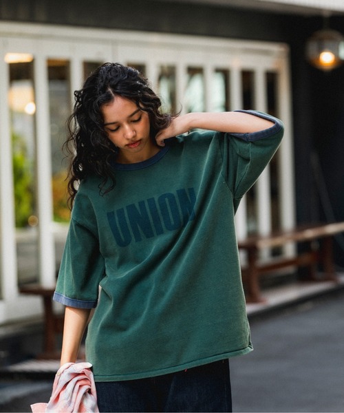 UNION（UNION TOKYO）（ユニオン）の「UNION TOKYO BIG LOGO RINGER TEE ユニオントーキョー Tシャツ（Tシャツ/カットソー・メンズ・グリーン/ダークブラウン・XL/L/M/S）」の4枚目の写真