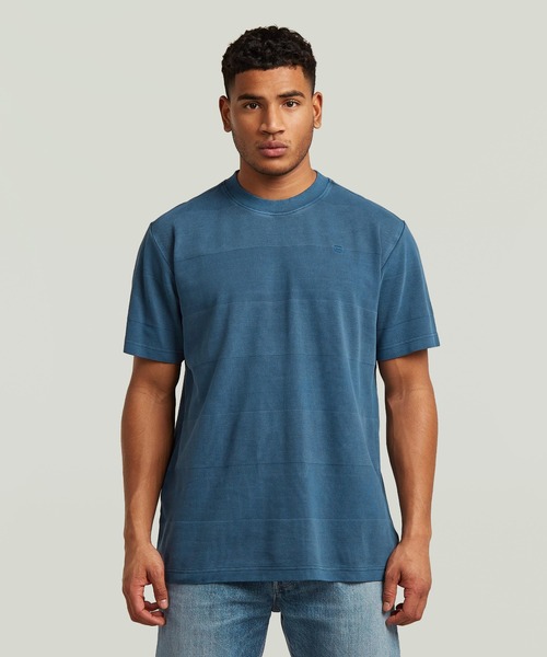 G-STAR(ジースター)の「Washed Jacquard T-Shirt/ウォッシュド加工ジャガードTシャツ(Tシャツ/カットソー・メンズ・グリーン系その他/グレー系その他/ブルー系その他・X-SMALL/MEDIUM/SMALL/LARGE/X-LARGE)」の3枚目の写真
