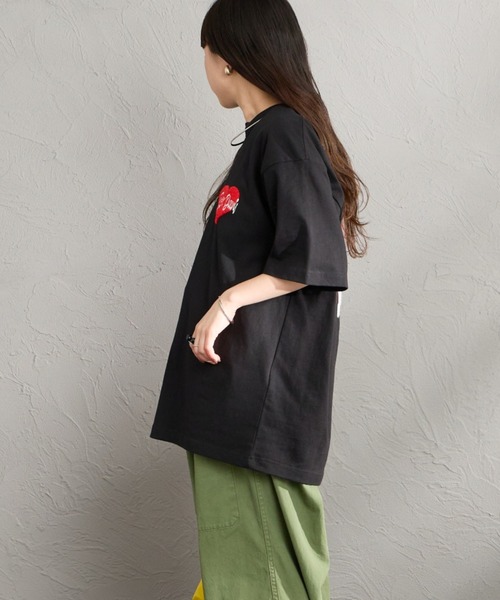 BEN DAVIS（ベンデイビス）の「【WEB限定】[BEN DAVIS/ベンデイビス] HEART CHENILLE バック刺繍デザイン ショートスリーブTシャツ（Tシャツ/カットソー・レディース・ホワイト/ネイビー/ブラック・XL/M/L）」の20枚目の写真
