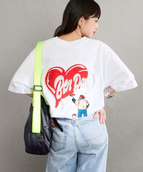 BEN DAVIS（ベンデイビス）の「【WEB限定】[BEN DAVIS/ベンデイビス] HEART CHENILLE バック刺繍デザイン ショートスリーブTシャツ（Tシャツ/カットソー・レディース・ホワイト/ネイビー/ブラック・XL/M/L）」の5枚目の写真