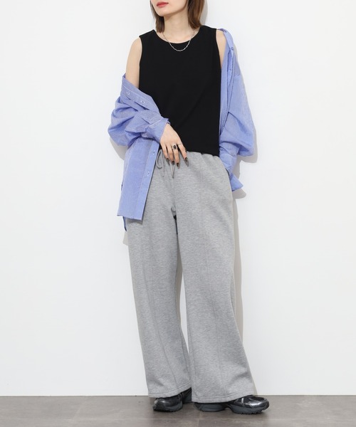 Arinomama(アリノママ)の「Arinomama 飾りタグ サイドスリット タンクトップ 200g 32sフライス編み(タンクトップ・レディース・カーキ/ブラック/ホワイト・FREE)」の13枚目の写真
