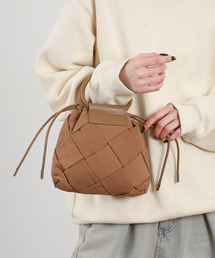 crossi（クロッシー）の「ワイドメッシュ 2way 巾着ハンドバッグ（ハンドバッグ）」
