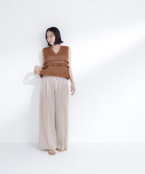 NATURAL BEAUTY BASIC（ナチュラルビューティーベーシック）の「Ｖネック透かし編みフリルニット（ニット/セーター・レディース・レッド/キャメル/オフホワイト・ﾌﾘ-）」の10枚目の写真