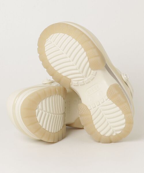 crocs（クロックス）の「crocs Super Bae Clog / クロックス スーパー ベイ クロッグ（サンダル・レディース・ホワイト・25.0cm/24.0cm/23.0cm/22.0cm）」の3枚目の写真
