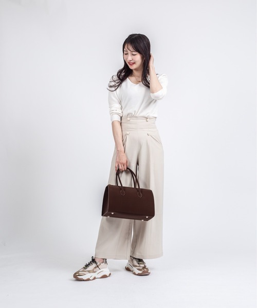 Rivel(リヴェル)の「【Maison de Z】スエード本革 2WAY ボストンバッグ ショルダーバッグ(ボストンバッグ・レディース・ブラック/ダークブラウン・FREE)」の8枚目の写真