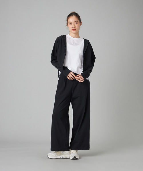 Chacott（チャコット）の「EasyCare+ワイドパンツ（スウェットパンツ・レディース・ネイビー/ブラック・M）」の3枚目の写真