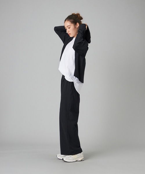 Chacott（チャコット）の「EasyCare+ワイドパンツ（スウェットパンツ・レディース・ネイビー/ブラック・M）」の4枚目の写真