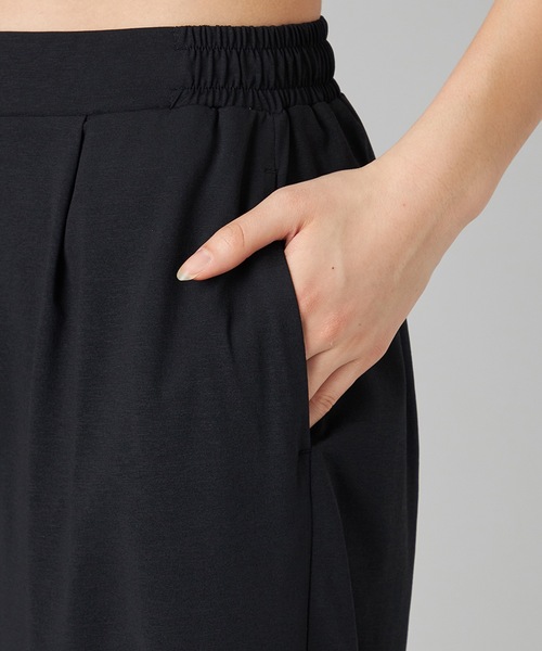 Chacott（チャコット）の「EasyCare+ワイドパンツ（スウェットパンツ・レディース・ネイビー/ブラック・M）」の7枚目の写真