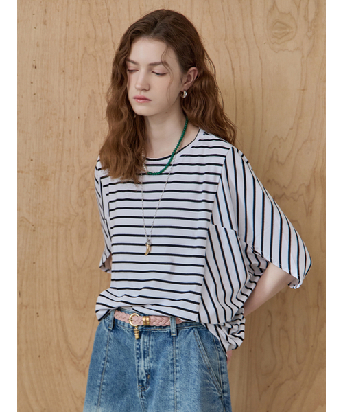 MAXZA(マージャコレクション)の「マリンストライプルーズフィットケープTシャツ(Tシャツ/カットソー・レディース・ネイビー/ホワイト・FREE)」の4枚目の写真