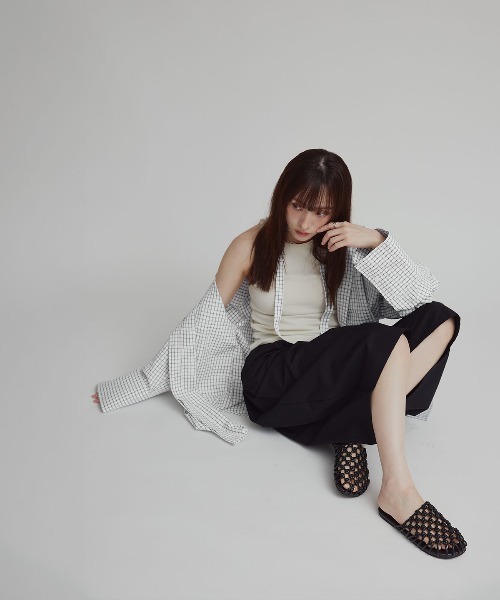 W:Huku（フーク）の「チェック サッカー ボウタイ シャツ / Checkered Bow Tie Shirt（シャツ/ブラウス・レディース・グレー/ブルー/アイボリー・FREE）」の6枚目の写真