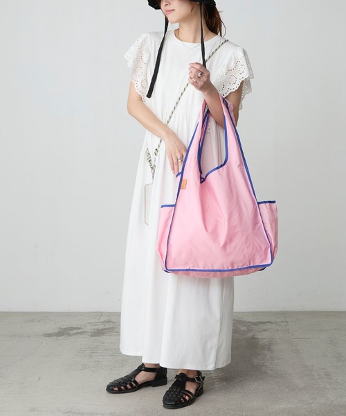 BONLECILL Marche（ボンルシールマルシェ）の「【BONLECILL Marche】《折りたたみ》バイカラーカラフルエコバッグ（エコバッグ/サブバッグ・レディース・ライトブルー/ミント/ピンク/ライトピンク/ライトグリーン/ブラウン・FREE）」の16枚目の写真