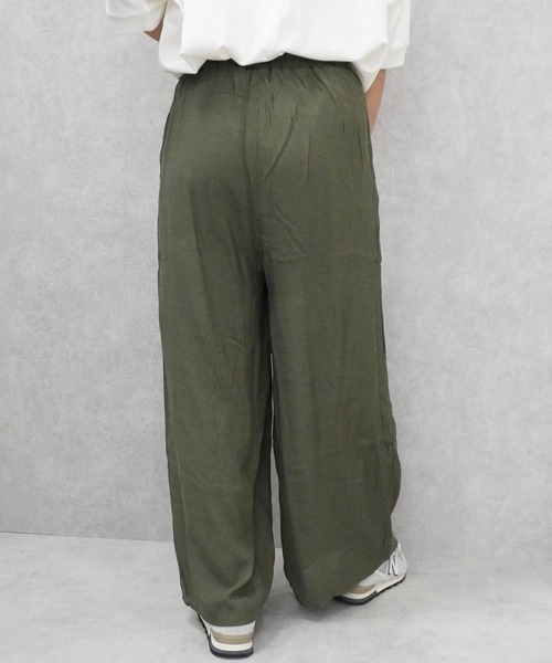 SELECT LEVERY(セレクトリベリー)の「ウエストゴム シアースラブワイドパンツ(その他パンツ・レディース・ブラック/カーキ/ベージュ・FREE)」の14枚目の写真