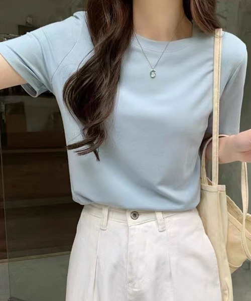 LOWO(ロワ)の「【全20色 / 65kgまで対応】高弾力 限界ストレッチ上品クルーネックTシャツ(Tシャツ/カットソー・レディース・スカイブルー/ネイビー/チャコールグレー/ターコイズブルー/レッド/イエロー/グレー/ピンク/ブラック/グリーン系その他/アクア/ライトピンク/モカ/オフホワイト/ダークブラウン/ミント/ブルー/ブラウン/ラベンダー/グレイッシュベージュ・FREE)」の12枚目の写真