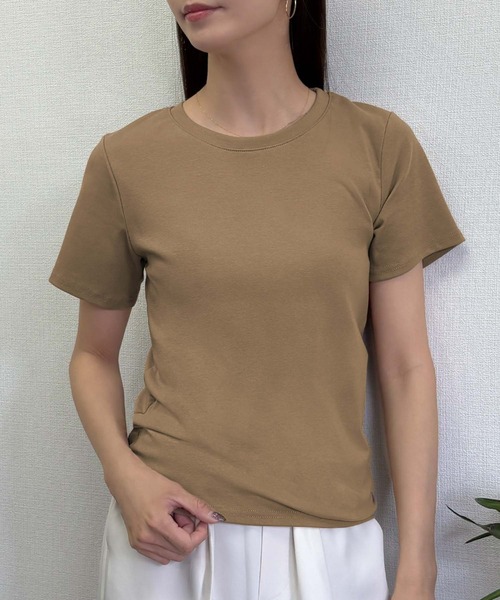 LOWO(ロワ)の「【全20色 / 65kgまで対応】高弾力 限界ストレッチ上品クルーネックTシャツ(Tシャツ/カットソー・レディース・スカイブルー/ネイビー/チャコールグレー/ターコイズブルー/レッド/イエロー/グレー/ピンク/ブラック/グリーン系その他/アクア/ライトピンク/モカ/オフホワイト/ダークブラウン/ミント/ブルー/ブラウン/ラベンダー/グレイッシュベージュ・FREE)」の8枚目の写真