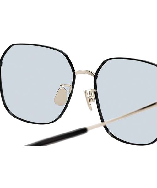 ADAM ET ROPE'(アダムエロペ)の「Zoff|ADAM ET ROPE' アダムエロペ ウェリントン型 サングラス|SUNCUTGlasses/UV100%CUT メタル カラーレンズ おしゃれ 紫外線対策 UVカット 男女兼用 メンズ レディース 男性用 女性用 ユニセックス(サングラス・レディース・ゴールド/シルバー系/ブラック・FREE)」の7枚目の写真