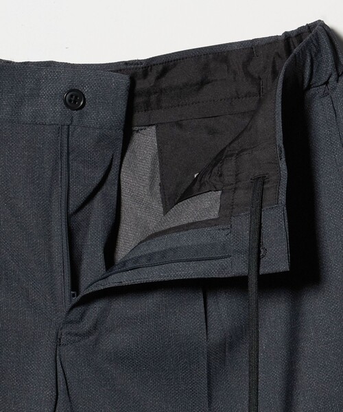 green label relaxing(グリーンレーベルリラクシング)の「A+ air PE/PU トリコット プリント スタンダード 1プリーツ スラックス -ストレッチ・接触冷感・通気性-(スラックス・メンズ・ネイビー/ダークブラウン・M/XL/L/S)」の17枚目の写真