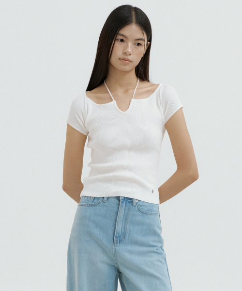 LUCIR ZU（ルシールズ）の「Strap Neck Ribbed Knit Top (ivory)（ニット/セーター・レディース・その他・FREE）」の3枚目の写真