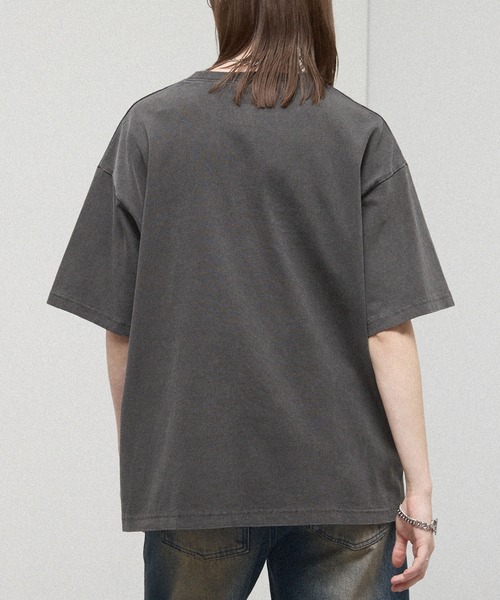 SESAME STREET(セサミストリート)の「<Exclusive> Sesame Street Vintage-Washed Oversized Tee / 別注 セサミストリート ヴィンテージ加工 オーバーサイズ グラフィックTシャツ(Tシャツ/カットソー・レディース・ブラック系/ブラック/ブラック系2・L/M)」の21枚目の写真
