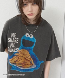 SESAME STREET（セサミストリート）の「＜Exclusive＞ Sesame Street Vintage-Washed Oversized Tee / 別注 セサミストリート ヴィンテージ加工 オーバーサイズ グラフィックTシャツ（Tシャツ/カットソー）」