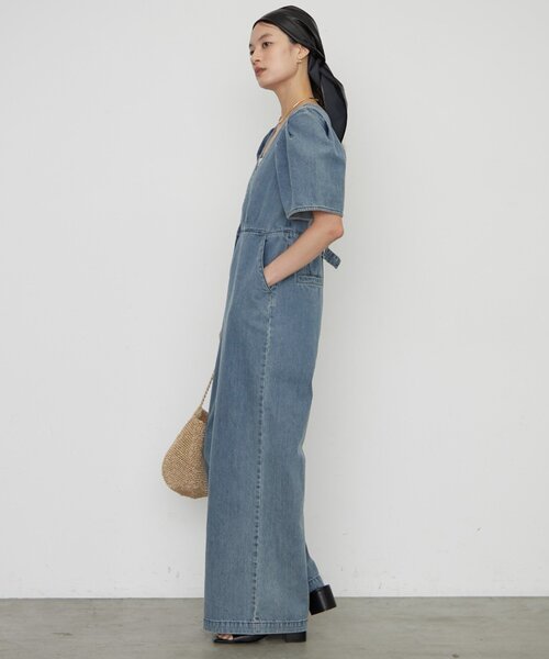 LOUNGEDRESS（ラウンジドレス）の「デニムパフオールインワン（つなぎ/オールインワン・レディース・ブルー・SMALL/MEDIUM）」の5枚目の写真