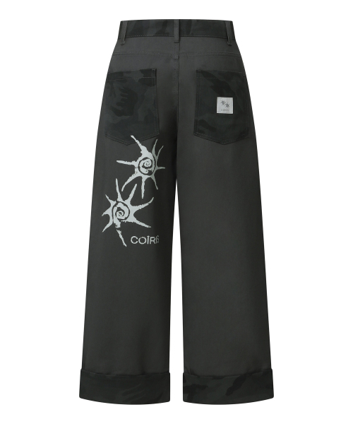 COIRIS(コイリス)の「リセンカモ配色ロールアップカモコットンパンツ(その他パンツ・レディース・チャコールグレー・FREE)」の3枚目の写真