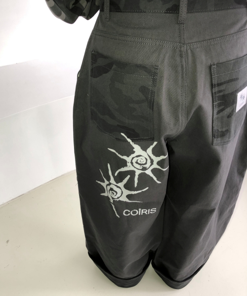 COIRIS(コイリス)の「リセンカモ配色ロールアップカモコットンパンツ(その他パンツ・レディース・チャコールグレー・FREE)」の9枚目の写真