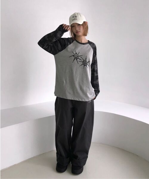 COIRIS(コイリス)の「リセンカモ配色ロールアップカモコットンパンツ(その他パンツ・レディース・チャコールグレー・FREE)」の16枚目の写真