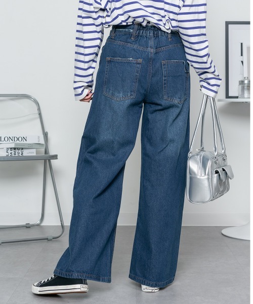 MARAI(マーライ)の「デニム ワイドパンツ(デニムパンツ・レディース・ネイビー/ブルー/ワンウォッシュ・LL/4L/M/L/3L)」の12枚目の写真