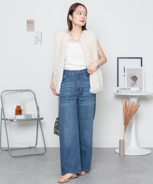 MARAI(マーライ)の「デニム ワイドパンツ(デニムパンツ・レディース・ネイビー/ブルー/ワンウォッシュ・LL/4L/M/L/3L)」の7枚目の写真