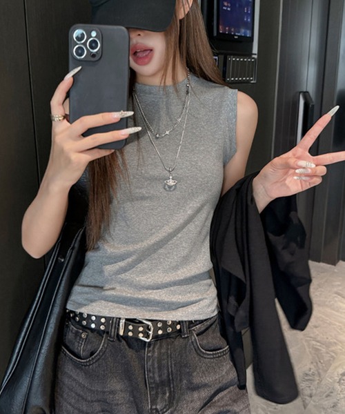 meJane(ミージェーン)の「ノースリーブTシャツ(タンクトップ・レディース・ホワイト/カーキ/ブラウン/ブラック/グレー・FREE)」の10枚目の写真