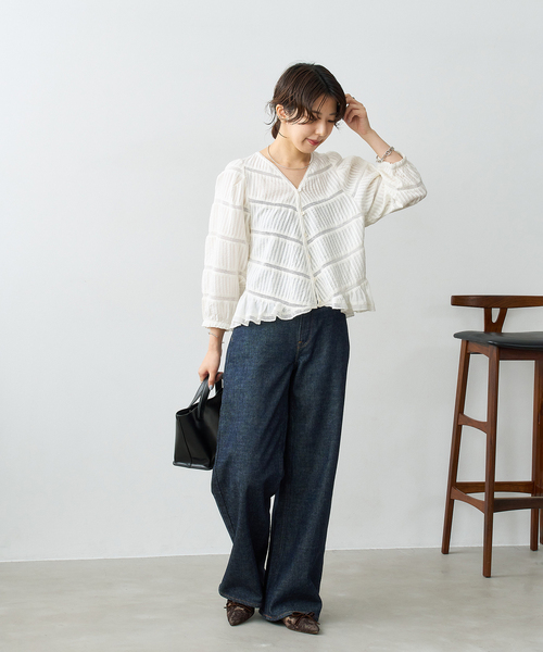 FLAT(フラット)の「《追加》ポインテッドシアーレースバレエ(バレエシューズ・レディース・ベージュ/ブラック×ブラック/ブラウン・23.5cm/25cm/22cm/25.5cm/23cm/24.5cm/22.5cm/24cm/21.5/21)」の15枚目の写真