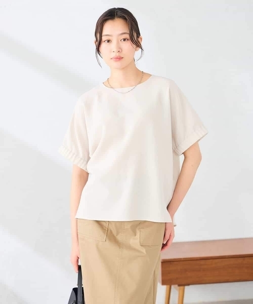 a.v.v(アーヴェヴェ)の「ドライタッチメッシュブラウス(シャツ/ブラウス・レディース・アイボリー/モカ・38/40)」の1枚目の写真