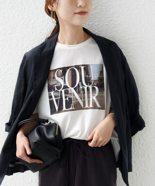 +81BRANCA(ハチイチブランカ)の「【SHIPS別注】81BRANCA: 5分袖 ロゴ・フォト TEE(Tシャツ/カットソー・レディース・ライトホワイト/ダークグレー/ホワイト・ONE SIZE)」の2枚目の写真