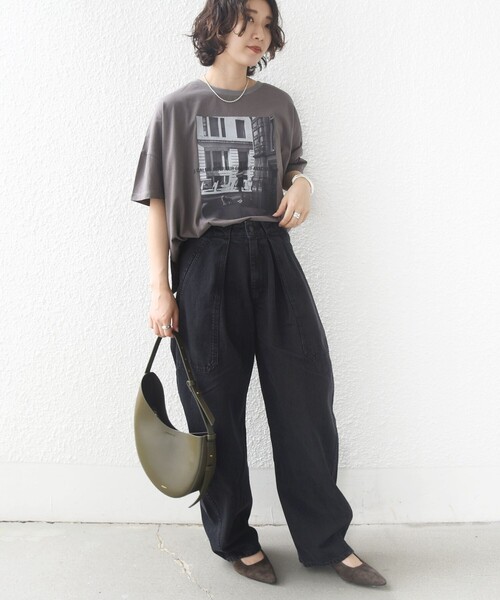 +81BRANCA(ハチイチブランカ)の「【SHIPS別注】81BRANCA: 5分袖 ロゴ・フォト TEE(Tシャツ/カットソー・レディース・ライトホワイト/ダークグレー/ホワイト・ONE SIZE)」の4枚目の写真