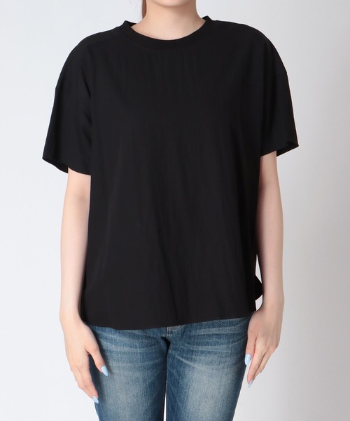 Jines(ジネス)の「クルーネックハーフスリーブTブラウス(Tシャツ/カットソー・レディース・ベージュ/チャコールグレー/モカ/ブラック・38)」の10枚目の写真