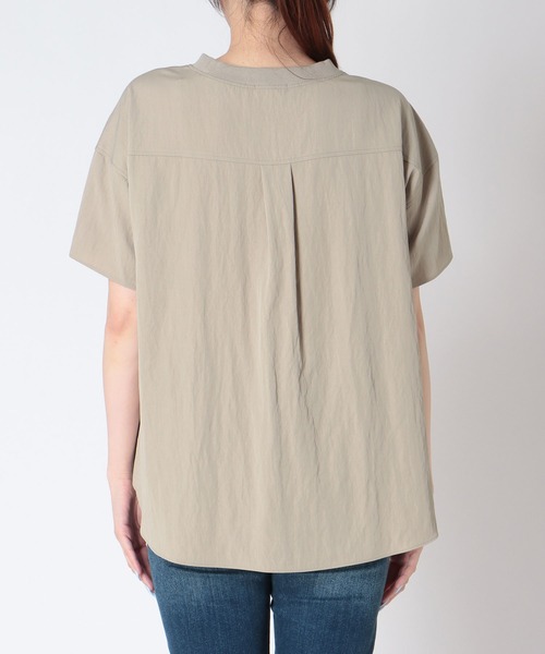 Jines(ジネス)の「クルーネックハーフスリーブTブラウス(Tシャツ/カットソー・レディース・ベージュ/チャコールグレー/モカ/ブラック・38)」の18枚目の写真