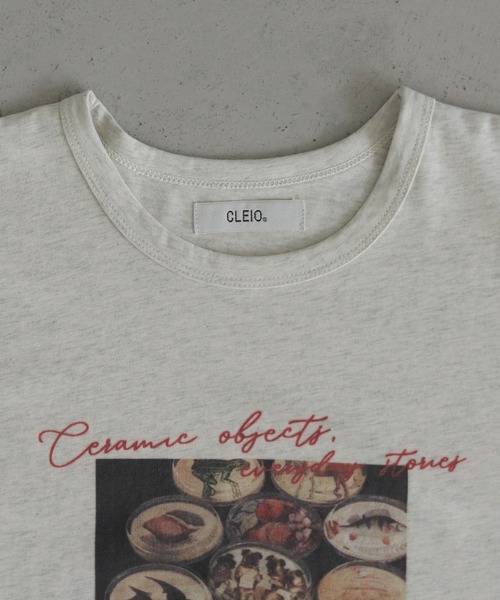 CLEIO(クレイオ)の「【CLEIO】フォトプリント オーバーサイズTシャツ PHOTO PRINT OVERSIZE TEE(Tシャツ/カットソー・レディース・チャコールグレー/オフホワイト/オートミール・FREE)」の14枚目の写真