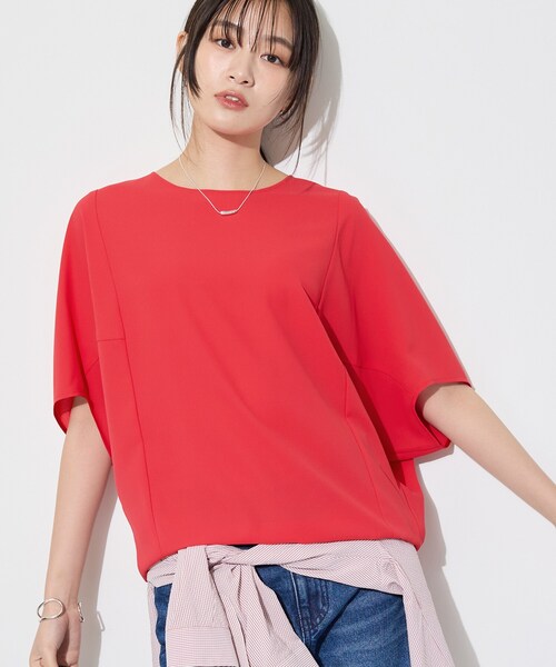 INDIVI(インディヴィ)の「【洗える/UVケア】ジョーゼットドルマンブラウス(シャツ/ブラウス・レディース・ホワイト系その他/チャコール/レッド系1・15 /13/05/38/34/19)」の1枚目の写真