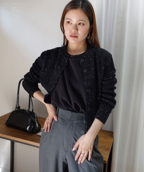 CORNERS(コーナーズ)の「ネップヤーンクルーネックカーディガン(カーディガン/ボレロ・レディース・ベージュ/アイボリー/ブラウン/ブラック・M)」の9枚目の写真