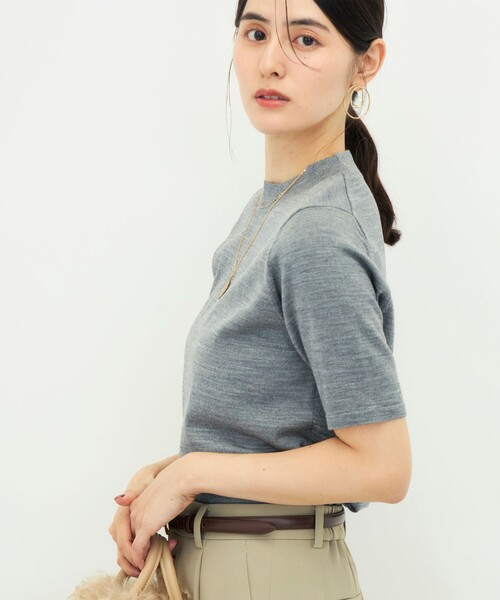NOLLEY’S Sophi(ノーリーズソフィ)の「《抗ピンリング/アンサンブル対応/手洗い可能》ウール100ハイネック5分袖プルオーバー(ニット/セーター・レディース・レッド/グレー/サックスブルー/オリーブ・38)」の16枚目の写真