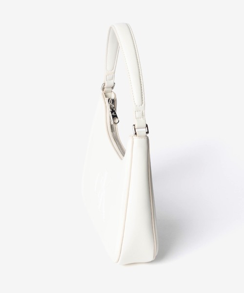 Calvin Klein(カルバン・クライン)の「Calvin Klein カルバンクライン BOLD CK SMALL SHOULDER BAG ショルダーバッグ(ショルダーバッグ・レディース・ホワイト/ブラック・FREE)」の4枚目の写真