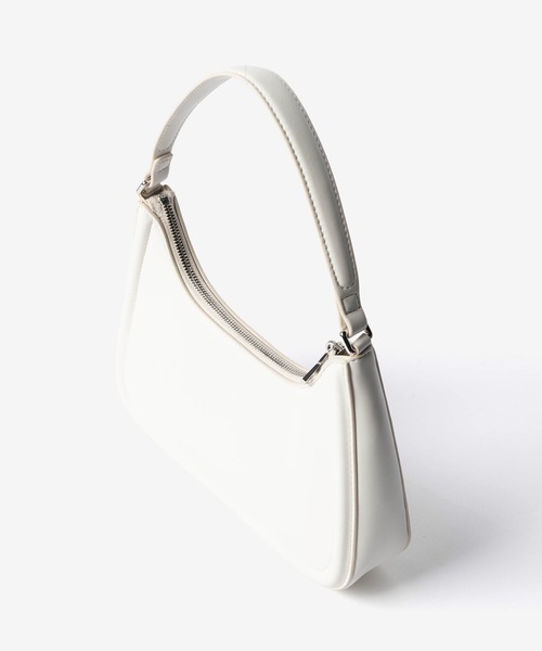 Calvin Klein(カルバン・クライン)の「Calvin Klein カルバンクライン BOLD CK SMALL SHOULDER BAG ショルダーバッグ(ショルダーバッグ・レディース・ホワイト/ブラック・FREE)」の5枚目の写真