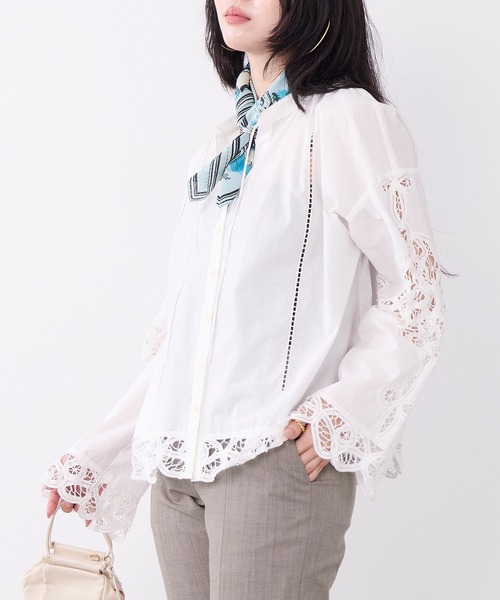 MICA&DEAL(マイカ&ディール)の「スタンドカラーバテンレース刺繍ブラウス(シャツ/ブラウス・レディース・ブラック/オフホワイト・FREE)」の6枚目の写真