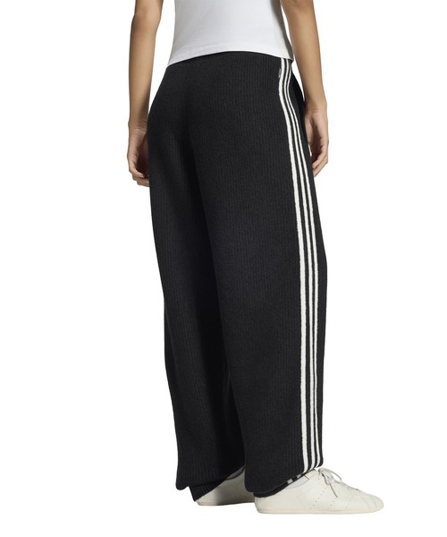 adidas Originals(アディダスオリジナルス)の「ADIDAS × JENNIE / アディダス × ジェニー KNIT LOOSE PANTS(その他パンツ・レディース・ブラック/ブラウン・MEDIUM/SMALL/X-SMALL)」の17枚目の写真