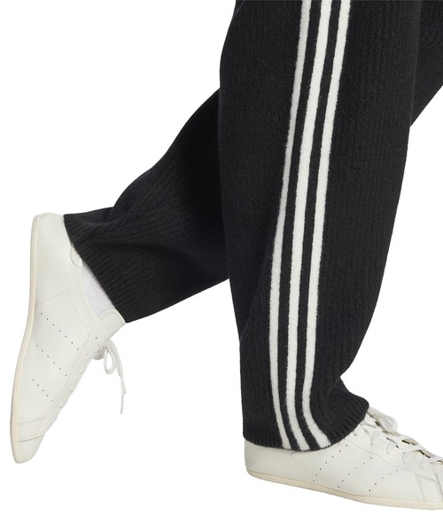 adidas Originals(アディダスオリジナルス)の「ADIDAS × JENNIE / アディダス × ジェニー KNIT LOOSE PANTS(その他パンツ・レディース・ブラック/ブラウン・MEDIUM/SMALL/X-SMALL)」の19枚目の写真