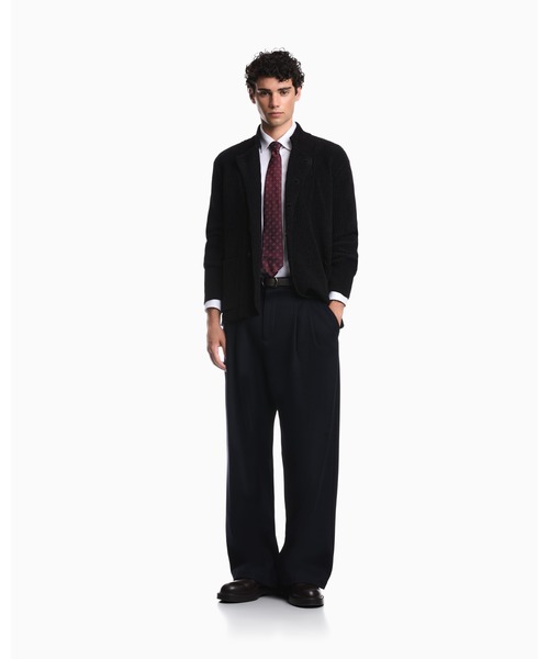 EMPORIO ARMANI(エンポリオアルマーニ)の「<オンライン限定>【エンポリオ アルマーニ】CAPSULE SIGNATURE ジャケット リブニット オフセンターフロント(テーラードジャケット・メンズ・ブラック×ブルー・52/50/48/46)」の5枚目の写真