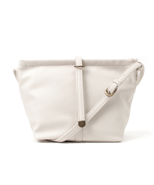 LBC(エルビーシー)の「合皮ショルダー (ショルダーバッグ・レディース・オフホワイト/ブラック/ベージュ・ONE SIZE)」の1枚目の写真