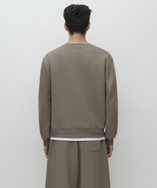 MUSINSA STANDARD（ムシンサスタンダード）の「起毛スウェットシャツ [トフ]（スウェット・メンズ・その他・SMALL/MEDIUM/LARGE/X-LARGE/2XL/3XL）」の3枚目の写真